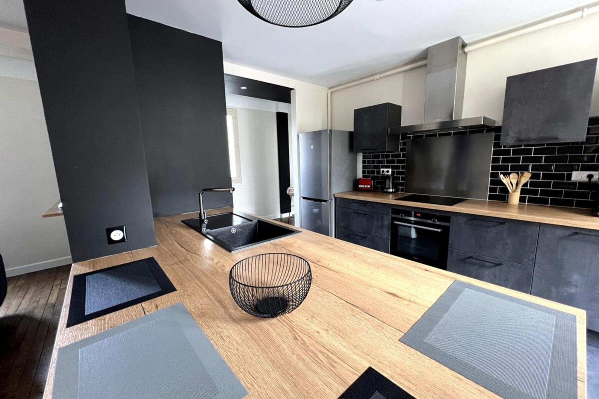 Casa Brune - T3 En Centre Ville - Proche Gare 布里夫拉盖亚尔德 外观 照片